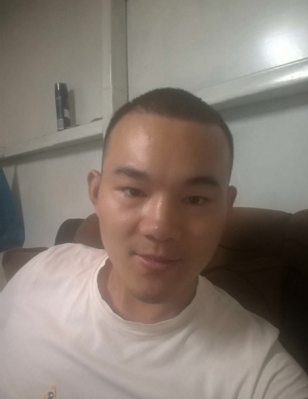 小強。。的第一张照片--汕头相亲服务中心