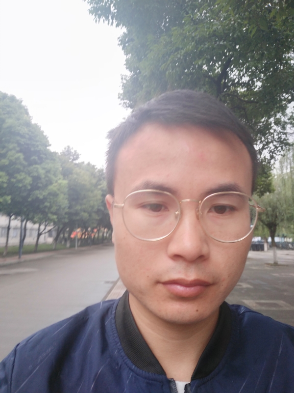 零丁星辰的第一张照片--汕头相亲服务中心