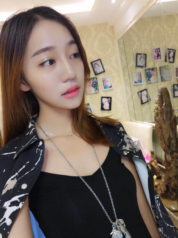 凉兮的第一张照片--汕头相亲服务中心