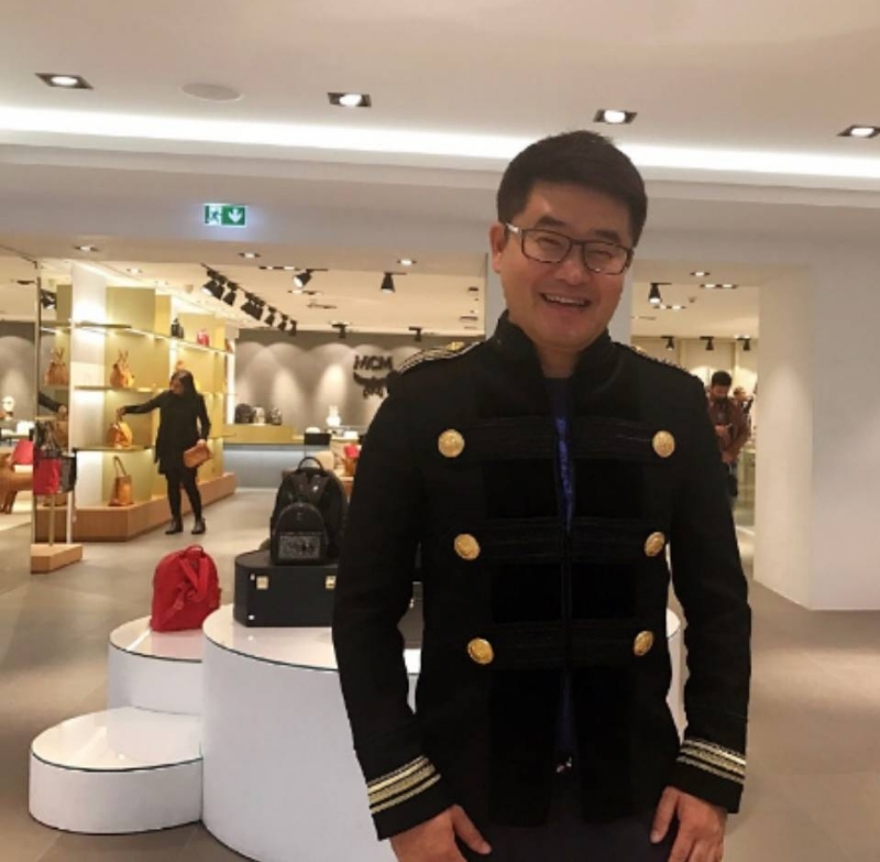 大千世界的第一张照片--汕头相亲服务中心