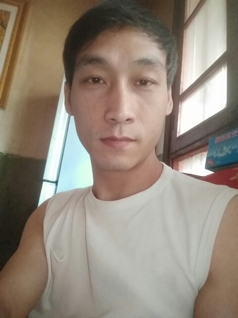 謎的第一张照片--汕头相亲服务中心