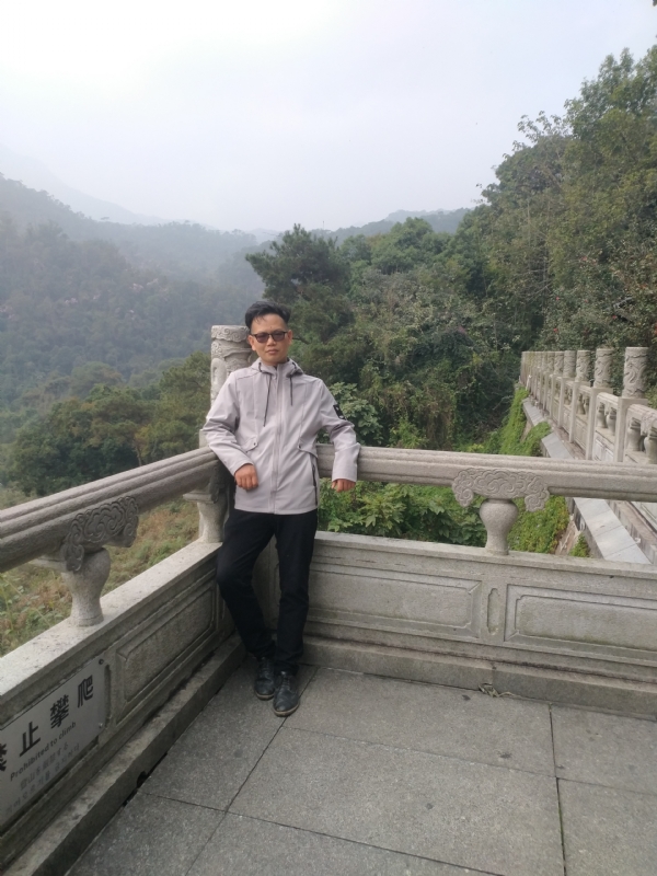 鱿鱼的第一张照片--汕头相亲服务中心