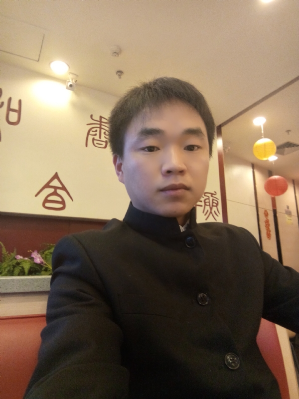 夜凉露沾衣的第一张照片--汕头相亲服务中心