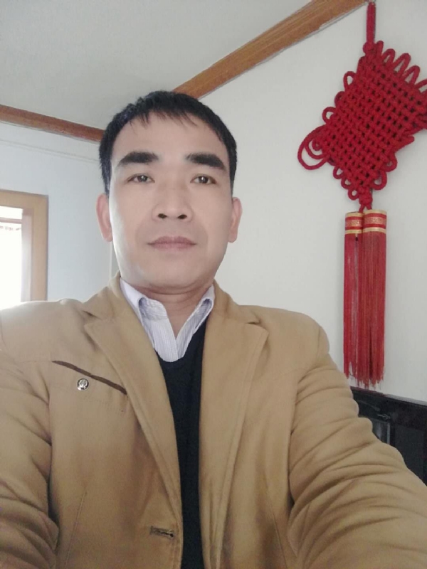 mm的第三张照片--汕头相亲服务中心