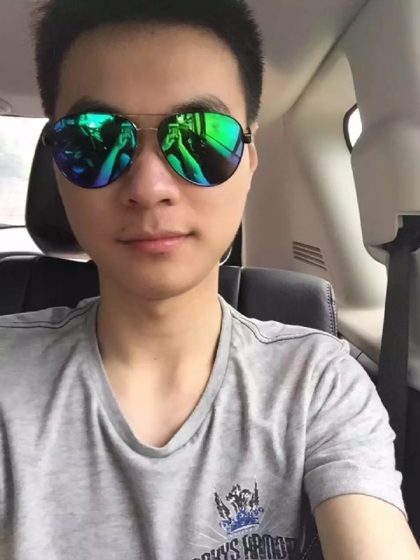 鱼头zzz的第六张照片--汕头相亲服务中心
