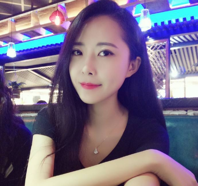 庆庆的第一张照片--汕头相亲服务中心