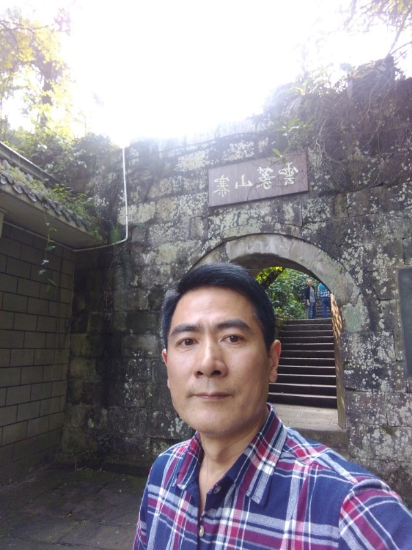 明天的答案的第三张照片--汕头相亲服务中心