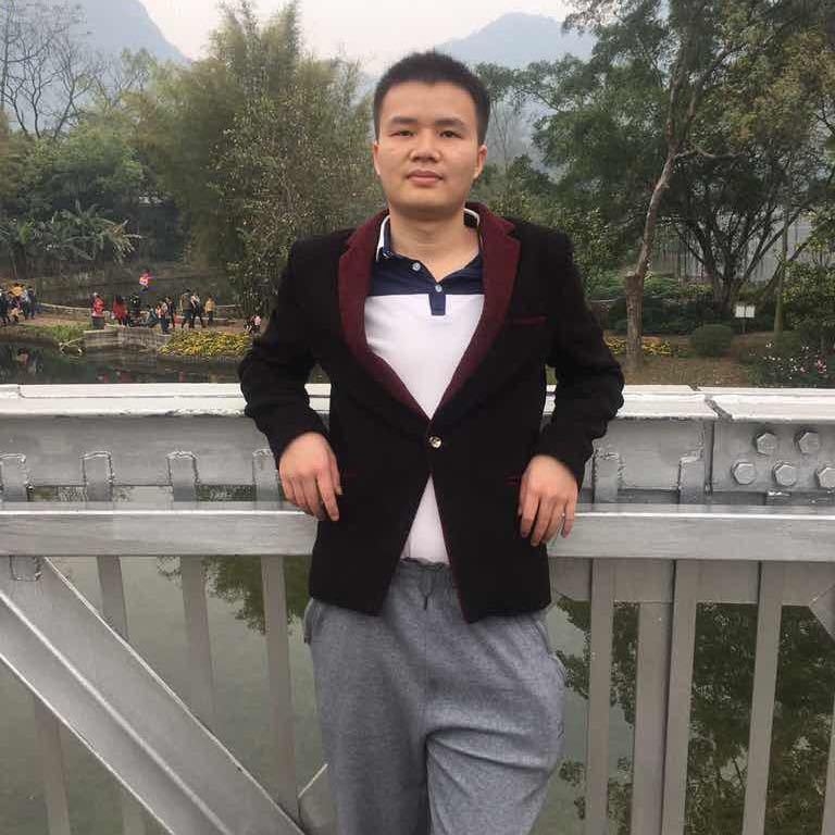 小龙龙的第一张照片--汕头相亲服务中心