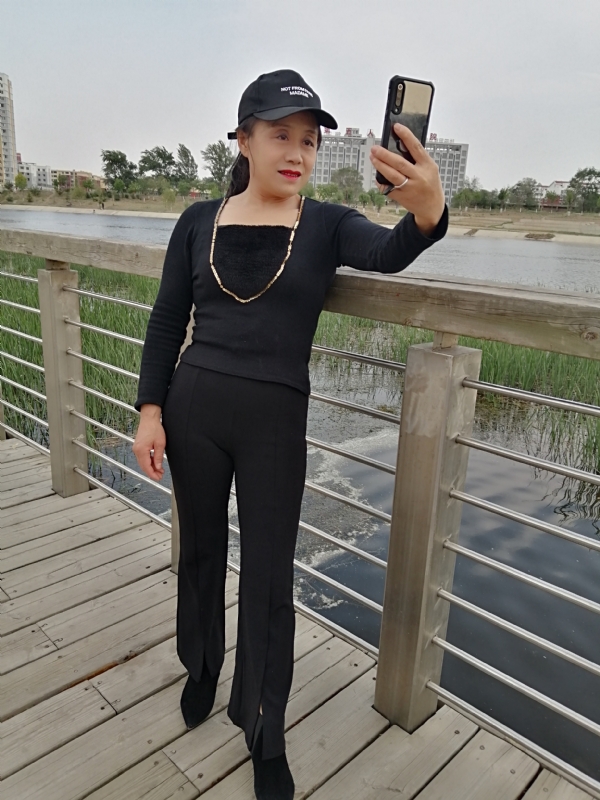阳光你好的第四张照片--汕头相亲服务中心