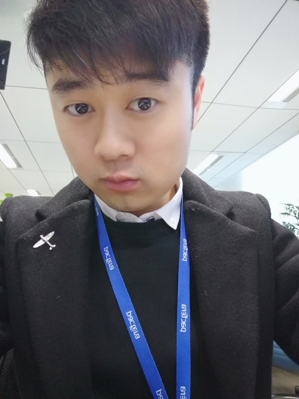 择一爱与被爱的第一张照片--汕头相亲服务中心