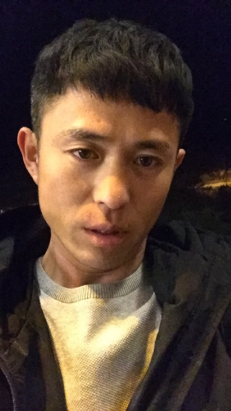 唔爱一身轻的第一张照片--汕头相亲服务中心