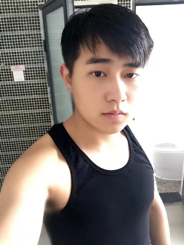 繁花似锦的第一张照片--汕头相亲服务中心