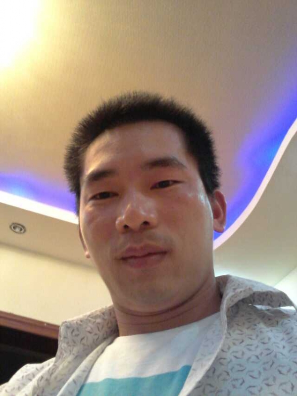 你好呀的第一张照片--汕头相亲服务中心