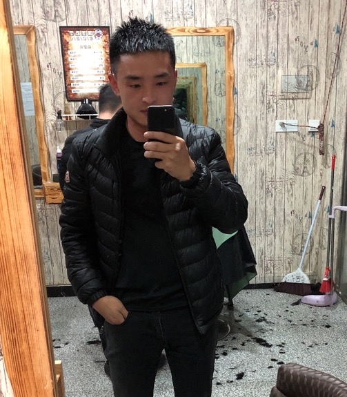 知足常乐的第一张照片--汕头相亲服务中心