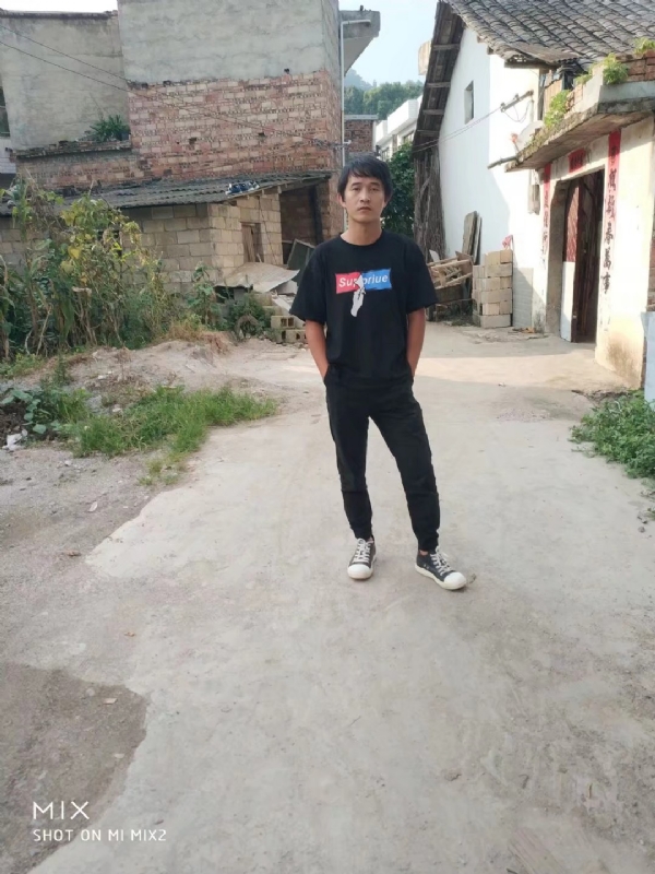 活活该的第一张照片--汕头相亲服务中心