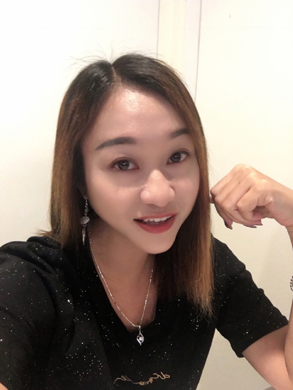 小蜜蜂??的第一张照片--汕头相亲服务中心