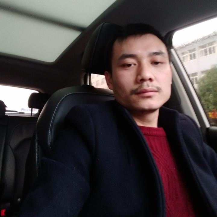 疼人的的第一张照片--汕头相亲服务中心