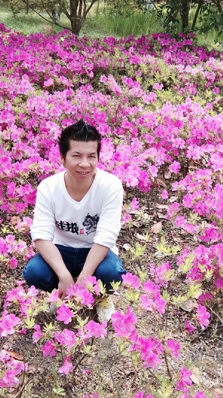 云淡风轻的第一张照片--汕头相亲服务中心