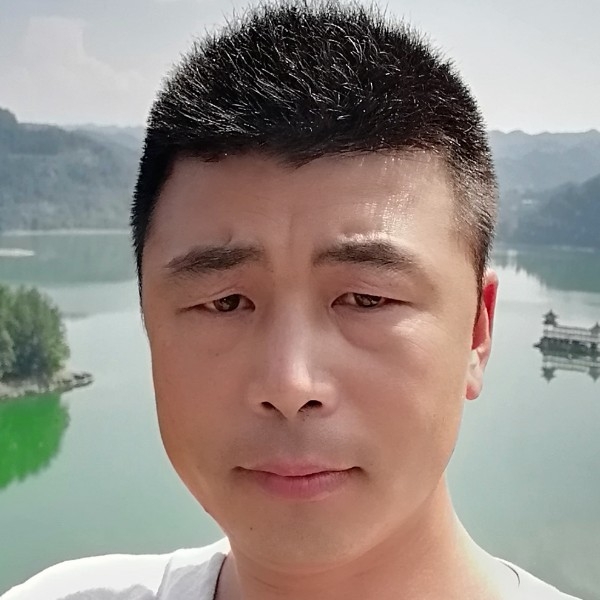 风雨天涯的第一张照片--汕头相亲服务中心