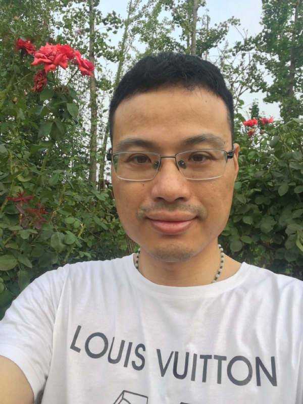 牛仔哥的第二张照片--汕头相亲服务中心