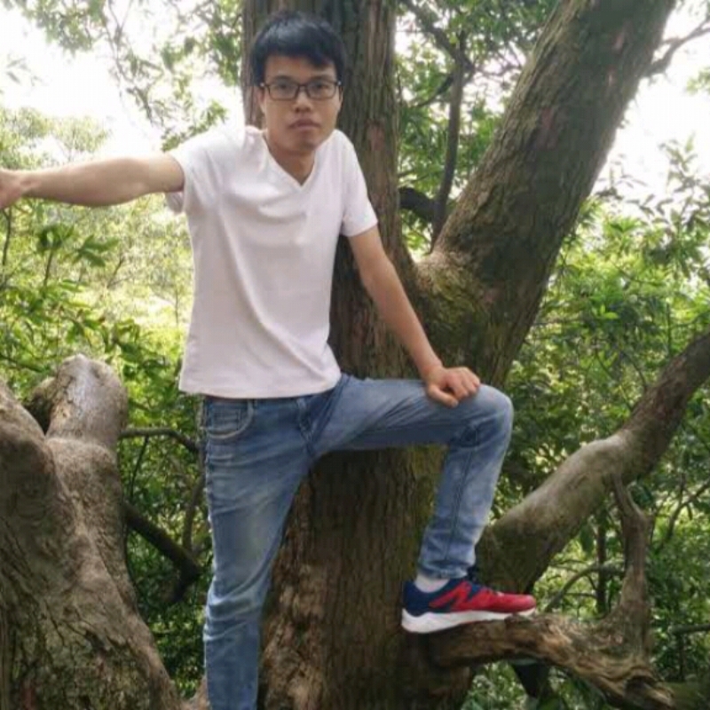 纯情男儿的第一张照片--汕头相亲服务中心