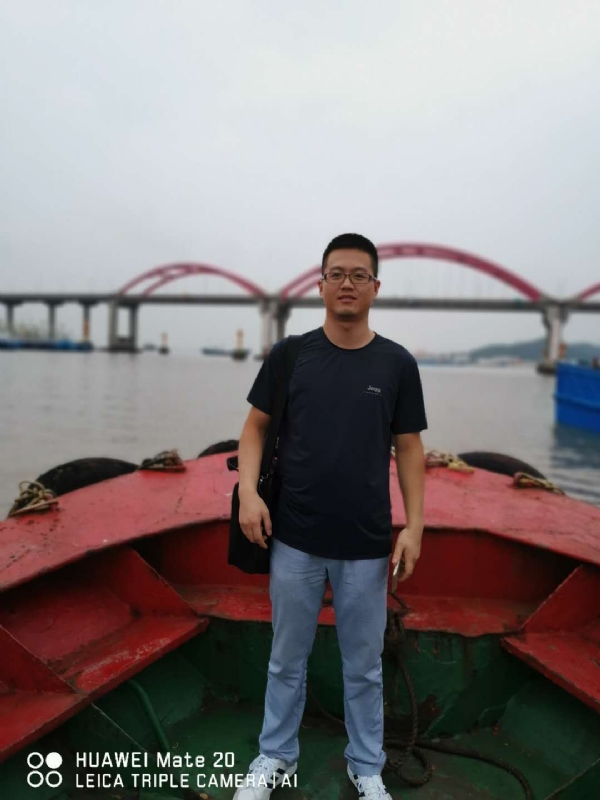 转角的第一张照片--汕头相亲服务中心