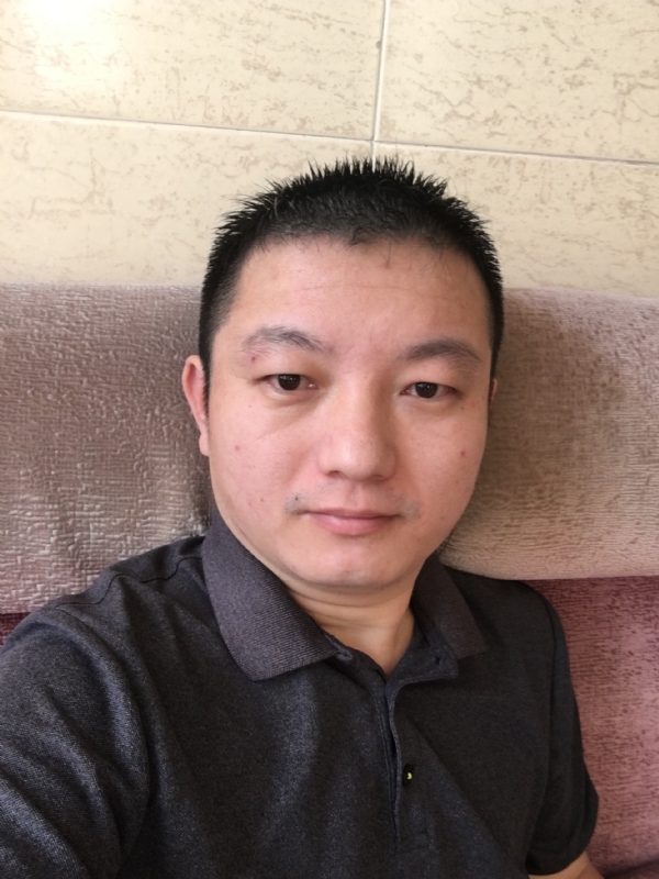 曲怀觞的第二张照片--汕头相亲服务中心