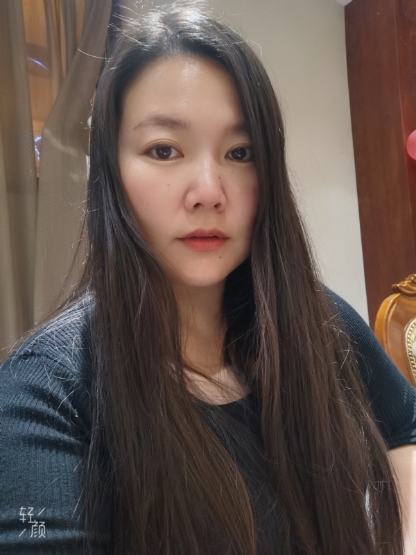 哦呼的第一张照片--汕头相亲服务中心