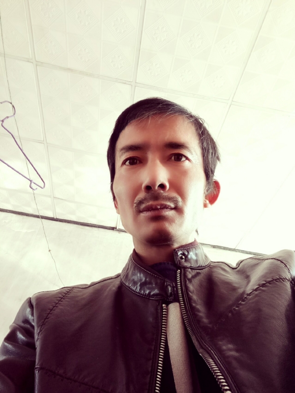 好久好久的第四张照片--汕头相亲服务中心