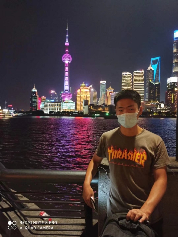 干草铺沙里飞的第一张照片--汕头相亲服务中心