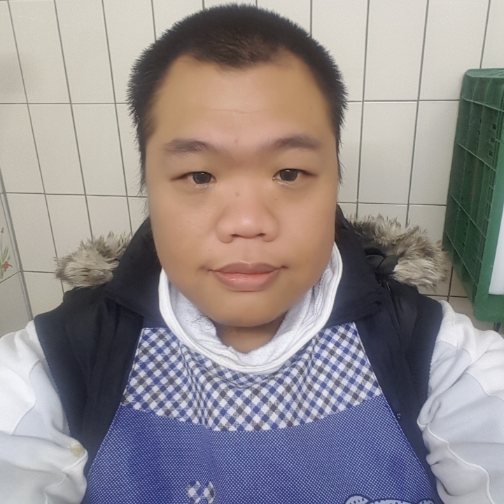 黑熊的第一张照片--汕头相亲服务中心
