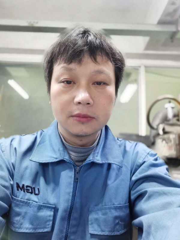 伤心人的第一张照片--汕头相亲服务中心