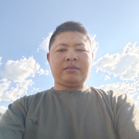 马的第一张照片--汕头相亲服务中心