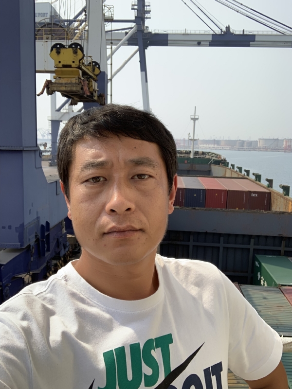 山野娴人的第一张照片--汕头相亲服务中心