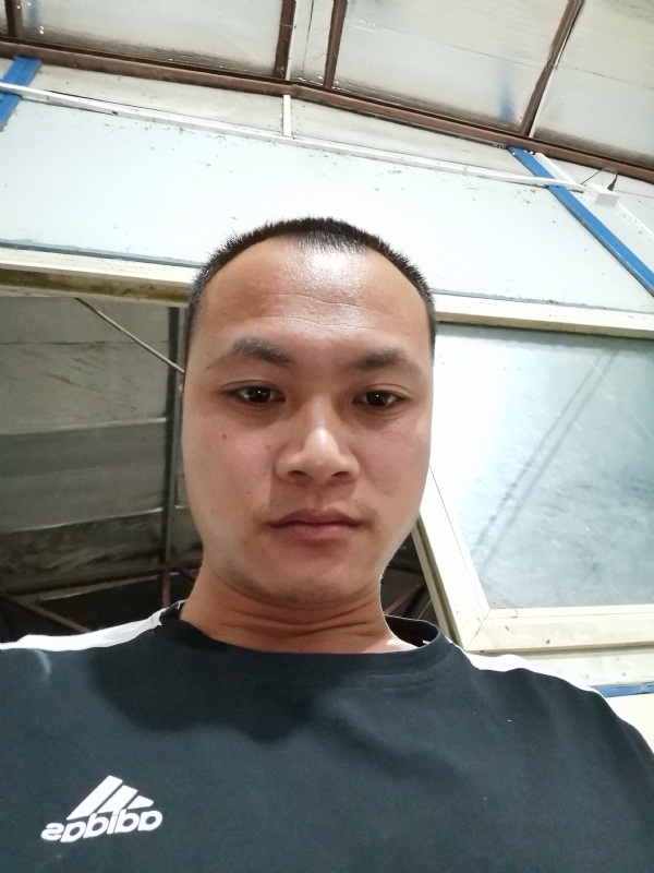 真心交友的第一张照片--汕头相亲服务中心