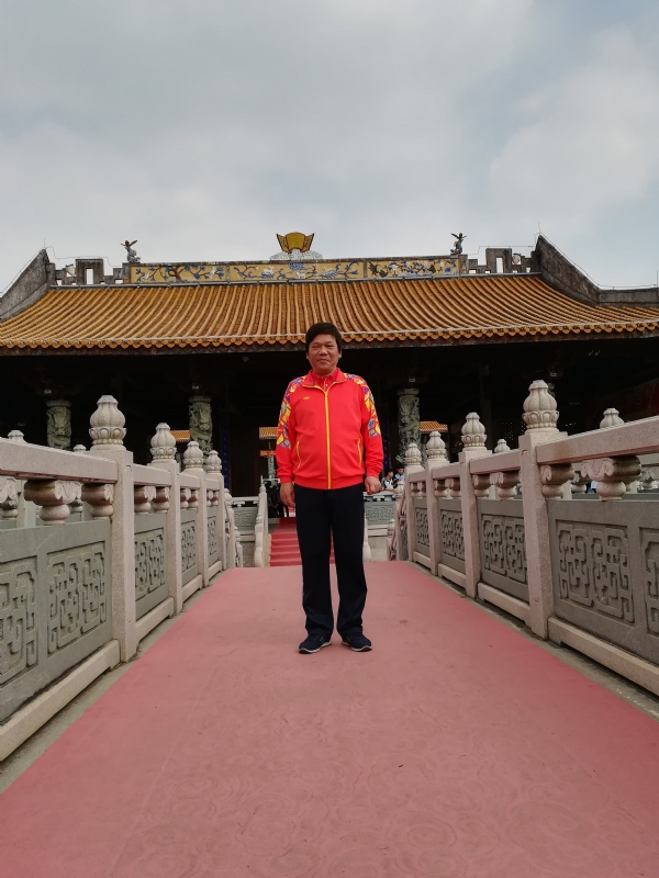 红尘老生的第一张照片--汕头相亲服务中心