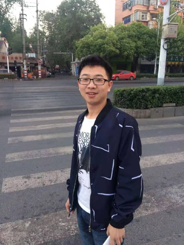 常的第一张照片--汕头相亲服务中心