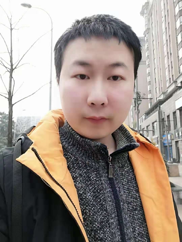 李李的第一张照片--汕头相亲服务中心