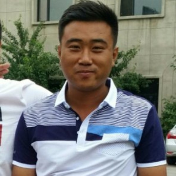 哈喽的第一张照片--汕头相亲服务中心