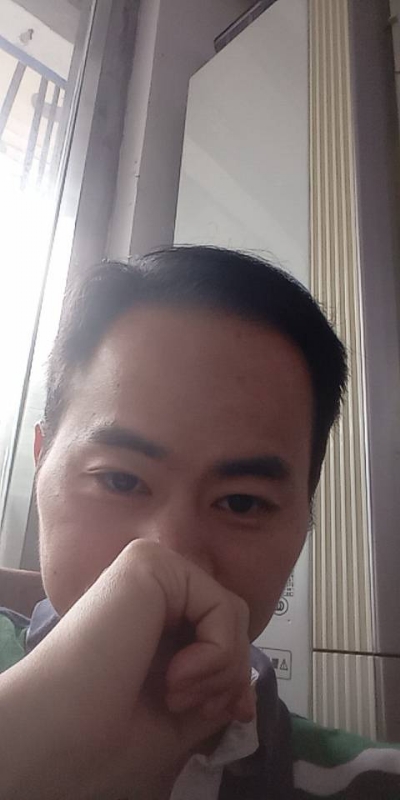 90年大叔的第四张照片--汕头相亲服务中心