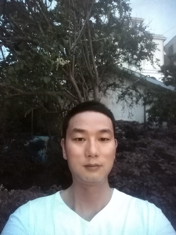 先苦后甜的第一张照片--汕头相亲服务中心