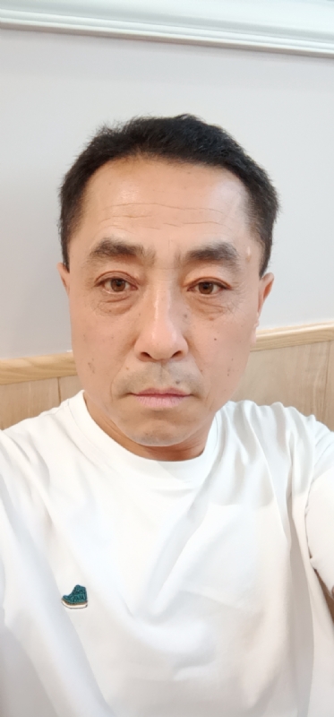 大漠孤烟的第二张照片--汕头相亲服务中心