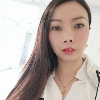 粉色蝴蝶結的第一张照片--汕头相亲服务中心