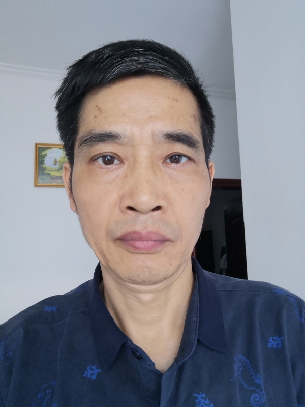痴心爱人的第三张照片--汕头相亲服务中心