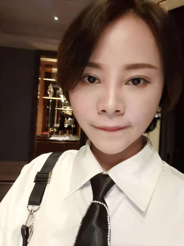 只为一人的第一张照片--汕头相亲服务中心