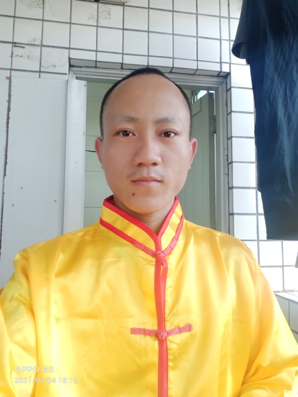 宋福军的第一张照片--汕头相亲服务中心