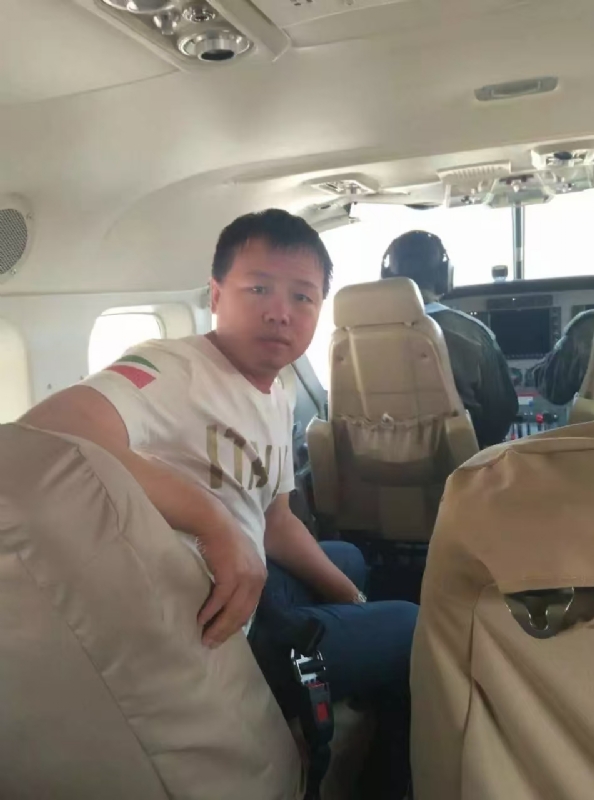 随风飘零的第一张照片--汕头相亲服务中心