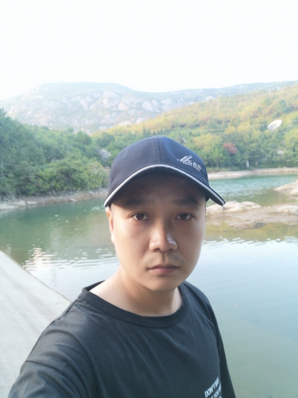 夜晚的第一张照片--汕头相亲服务中心