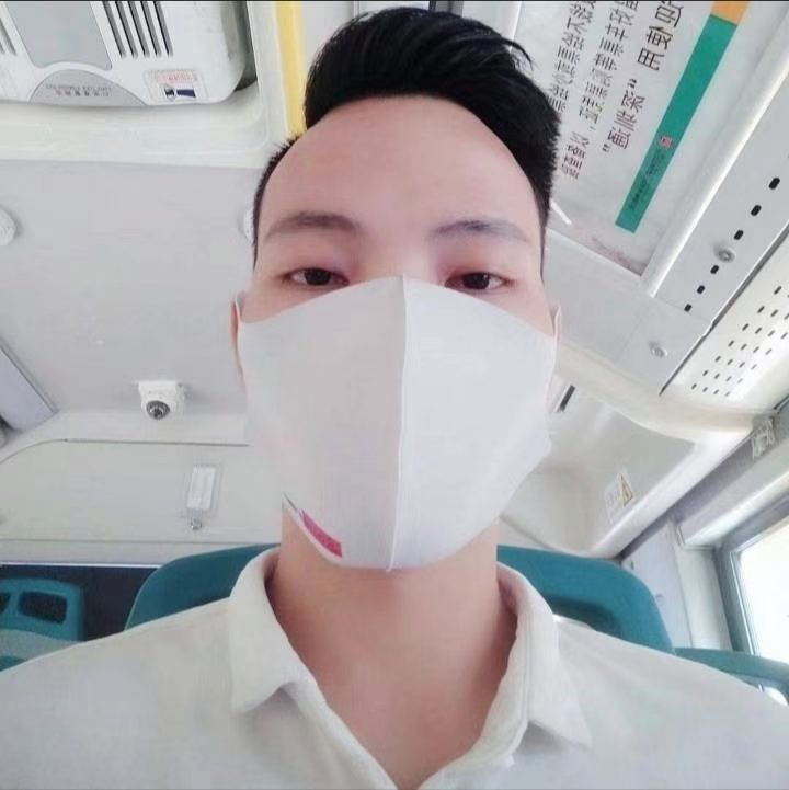 摆渡者的第一张照片--汕头相亲服务中心
