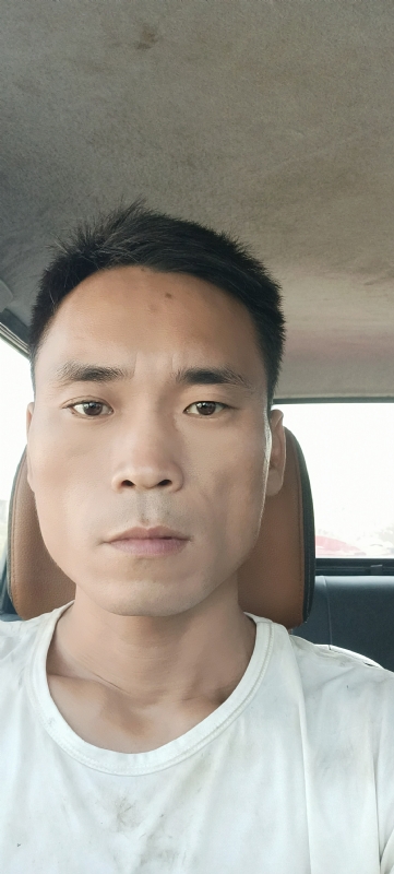石头的第一张照片--汕头相亲服务中心